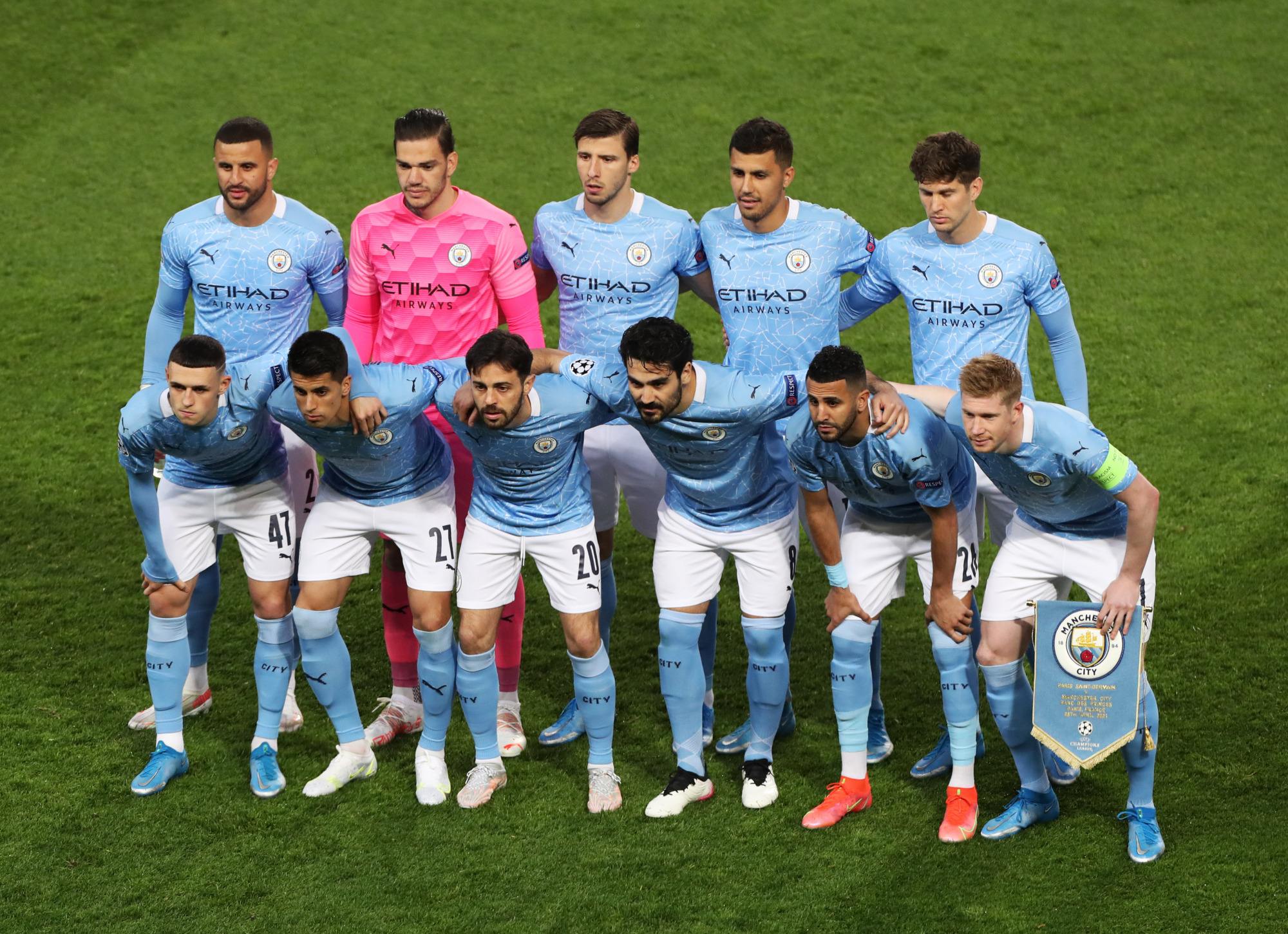 的老将莱万 的老将莱万